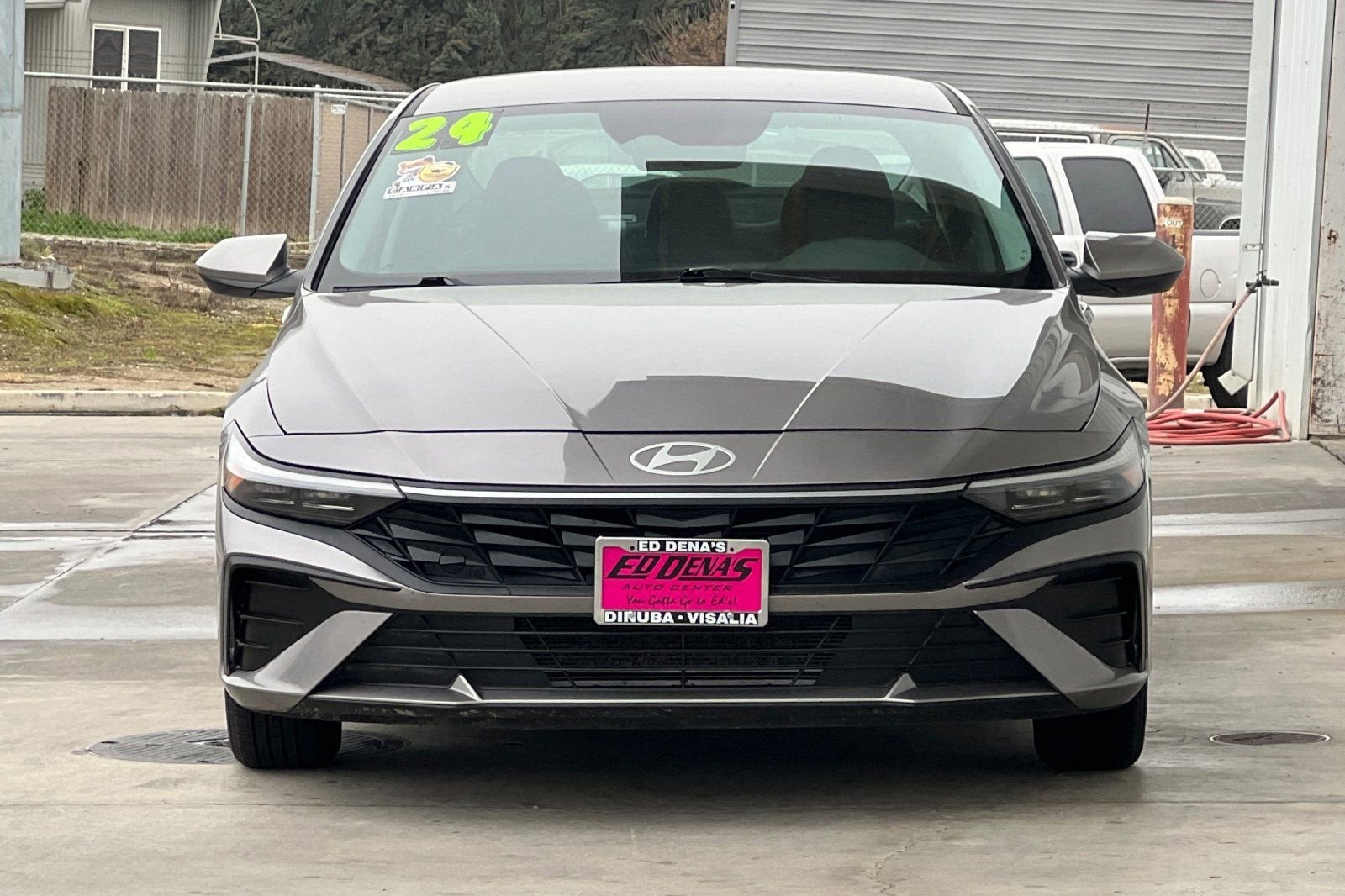 2024 Hyundai Elantra SE