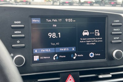 2025 Hyundai Elantra SE