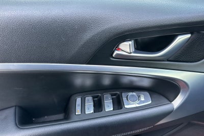 2022 Genesis G70 2.0T