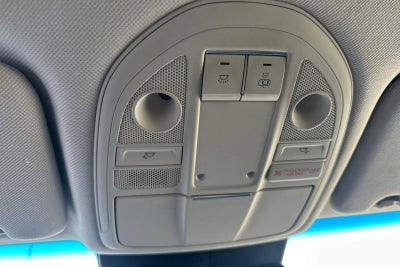 2022 Genesis G70 2.0T