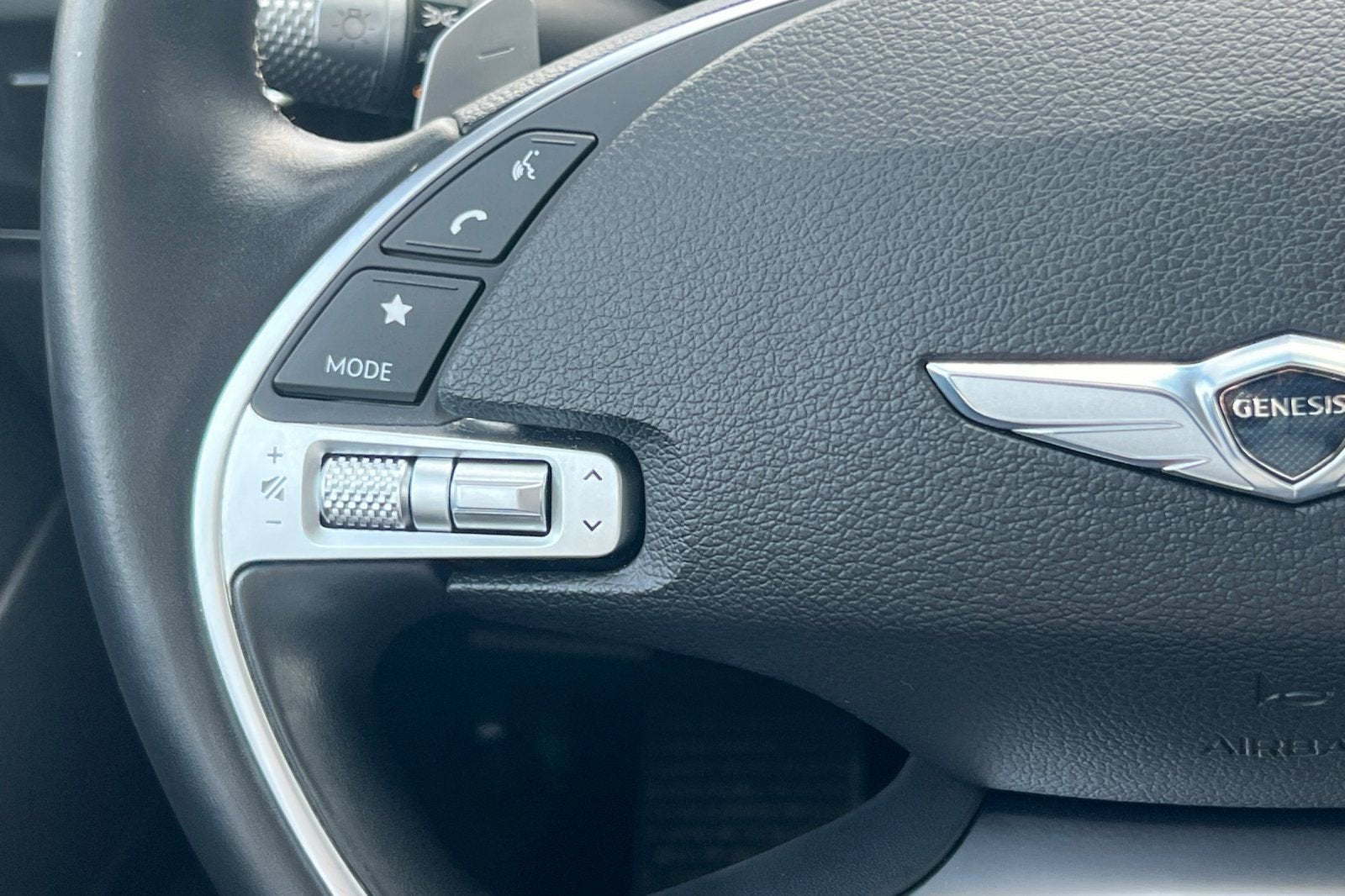 2023 Genesis G80 2.5T