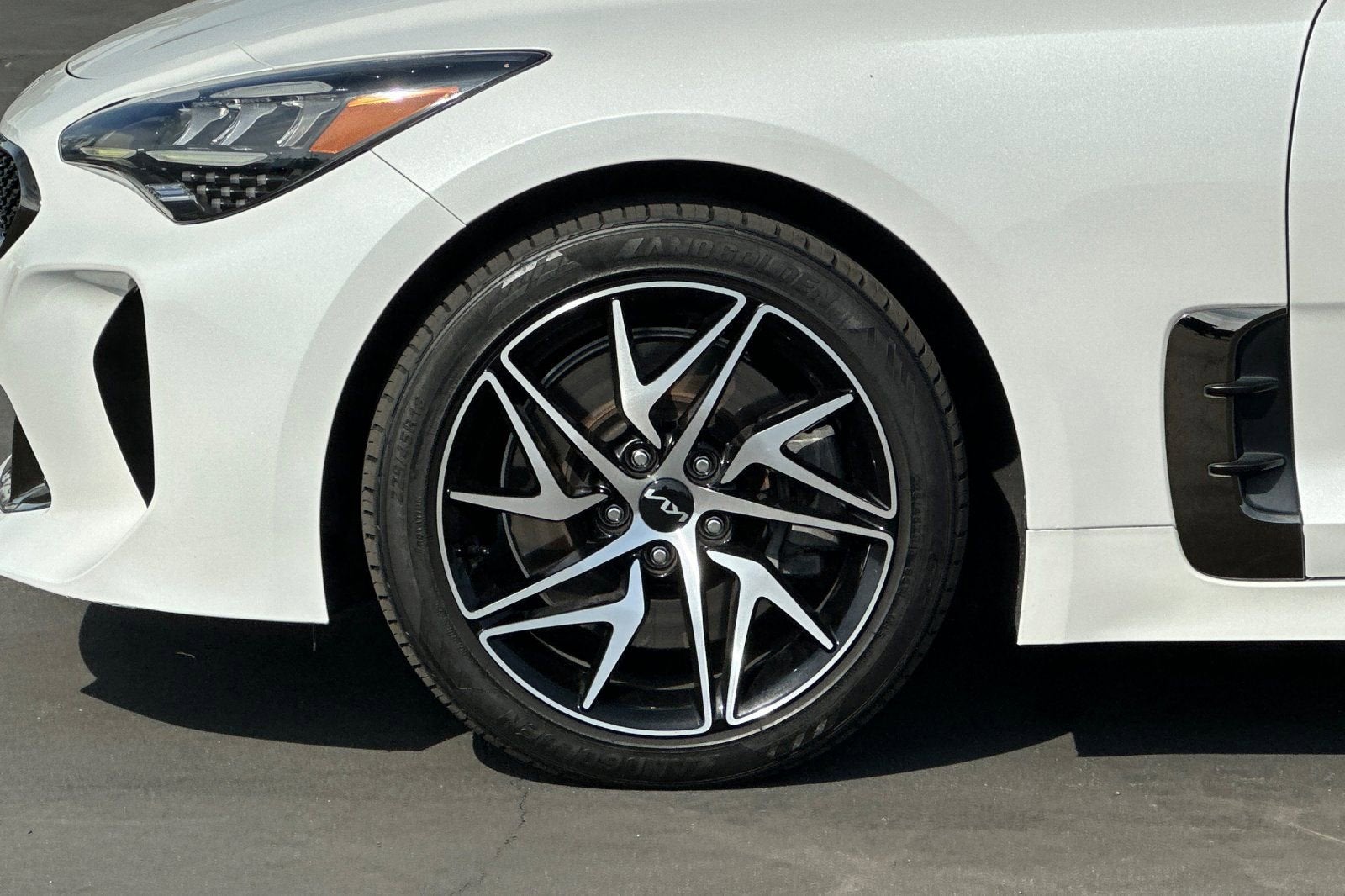 2022 Kia Stinger GT-Line