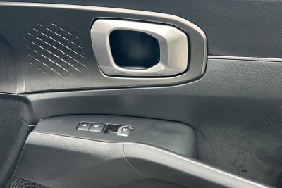 2022 Kia Sorento Hybrid S