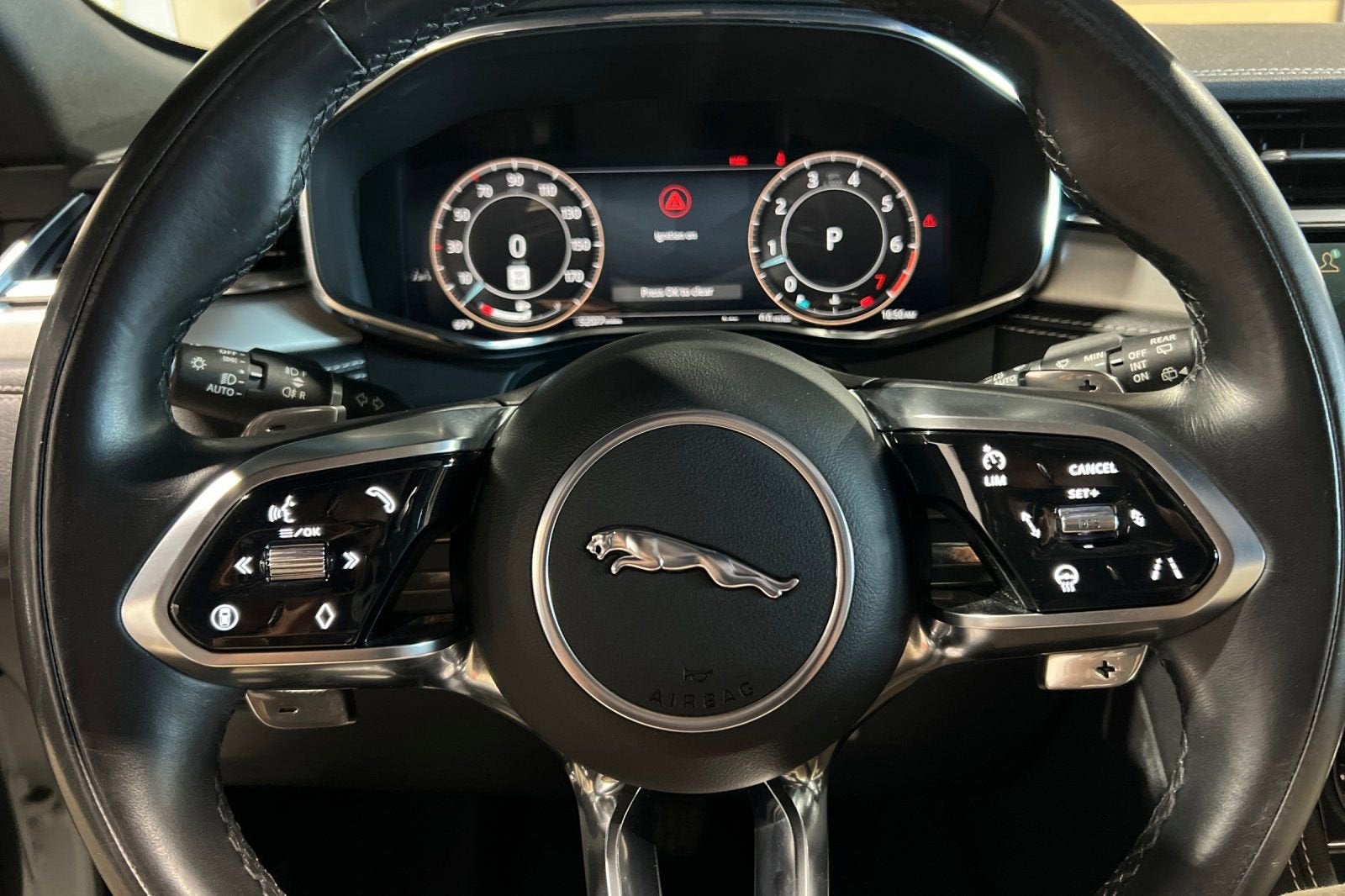 2025 Jaguar F-PACE R-Dynamic S