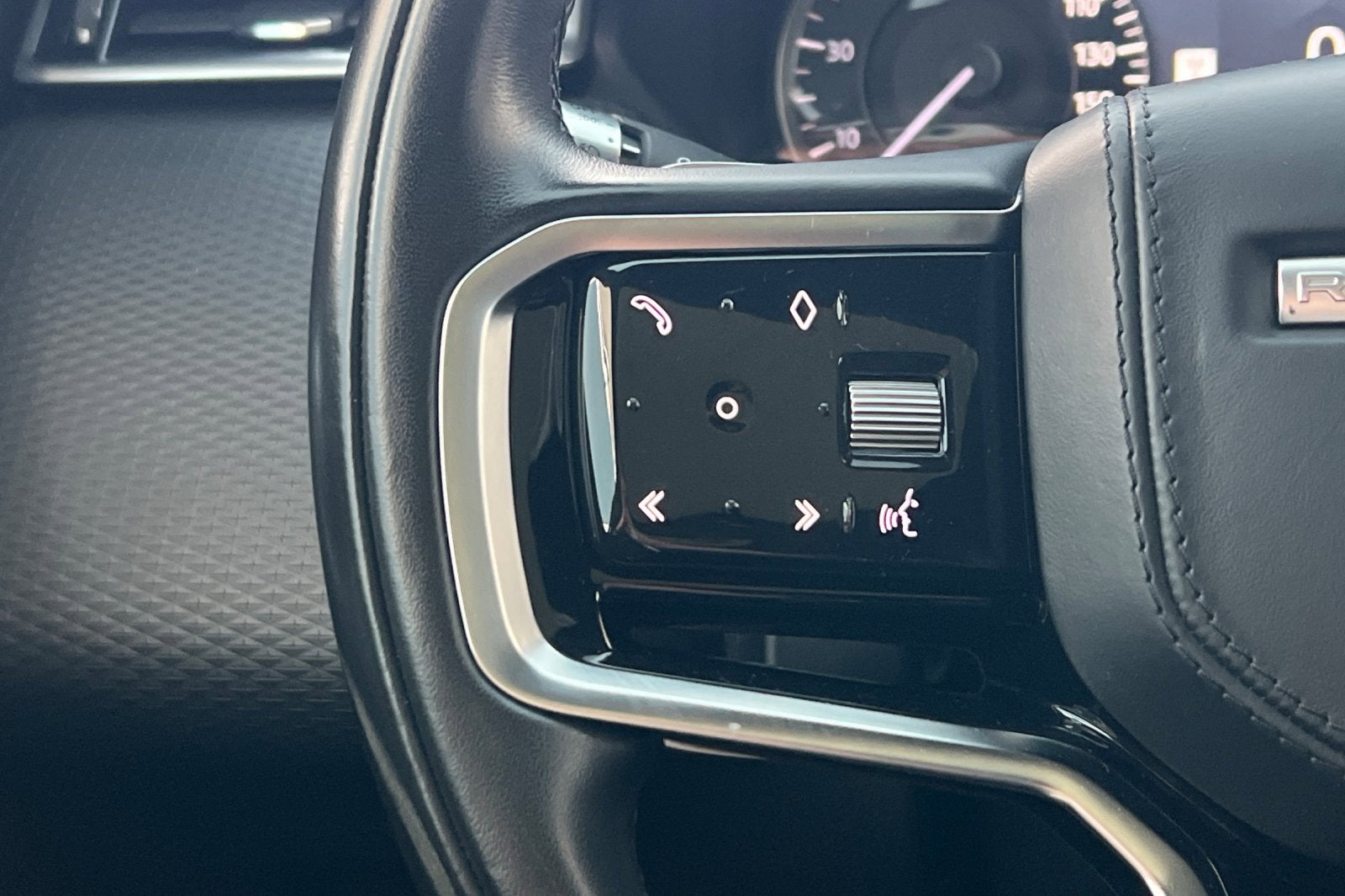 2022 Land Rover Range Rover Velar R-Dynamic S