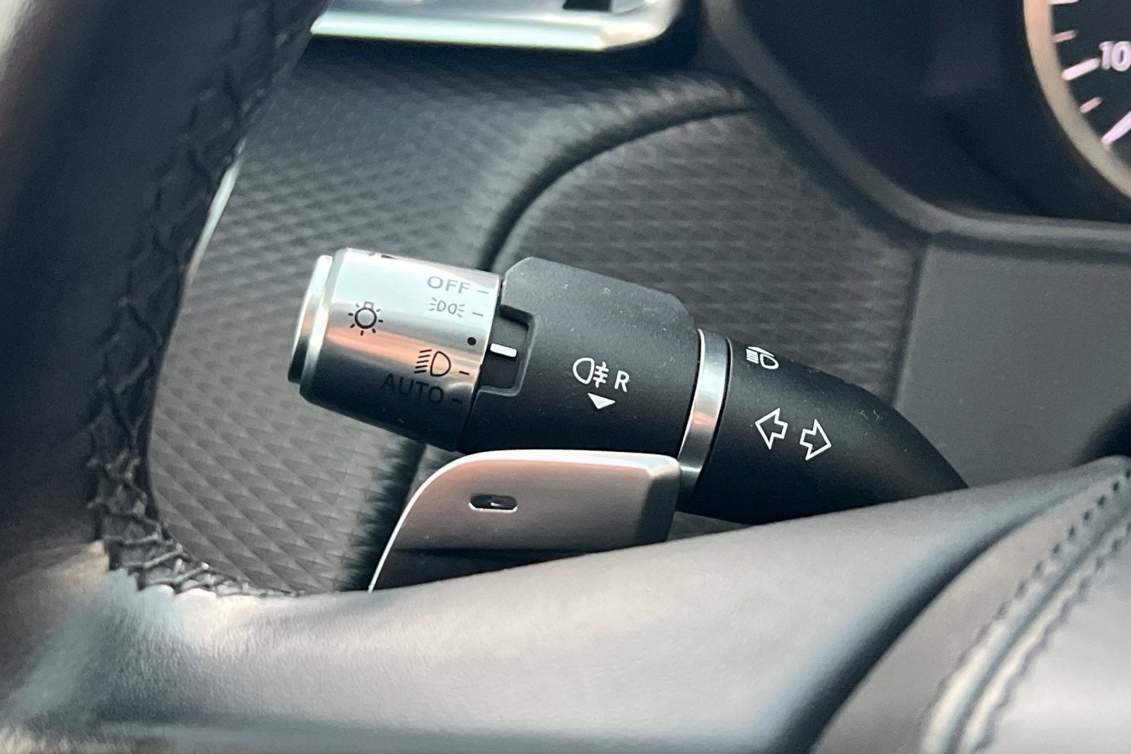 2022 Land Rover Range Rover Velar R-Dynamic S