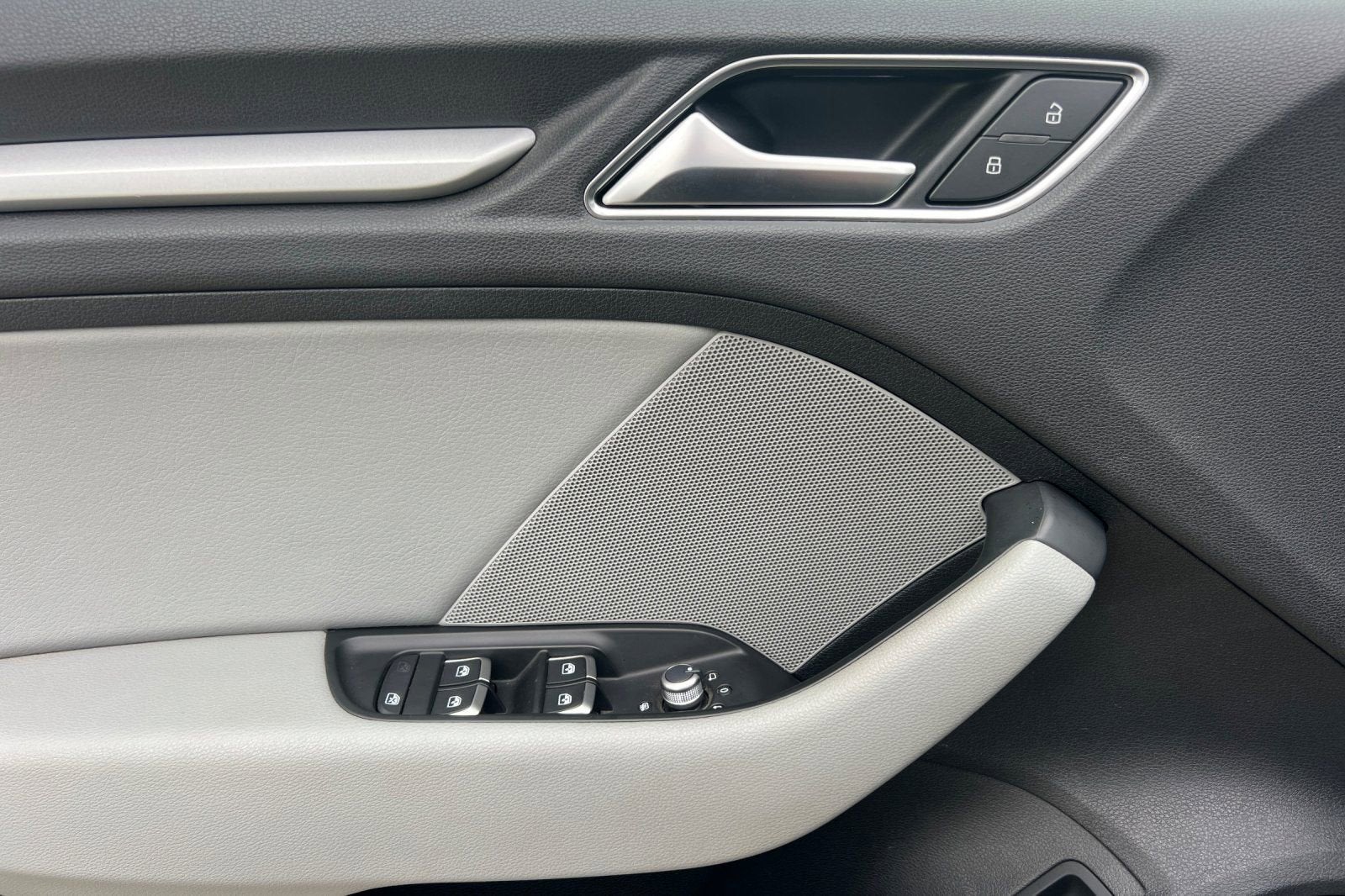 2018 Audi A3 Sportback e-tron Premium