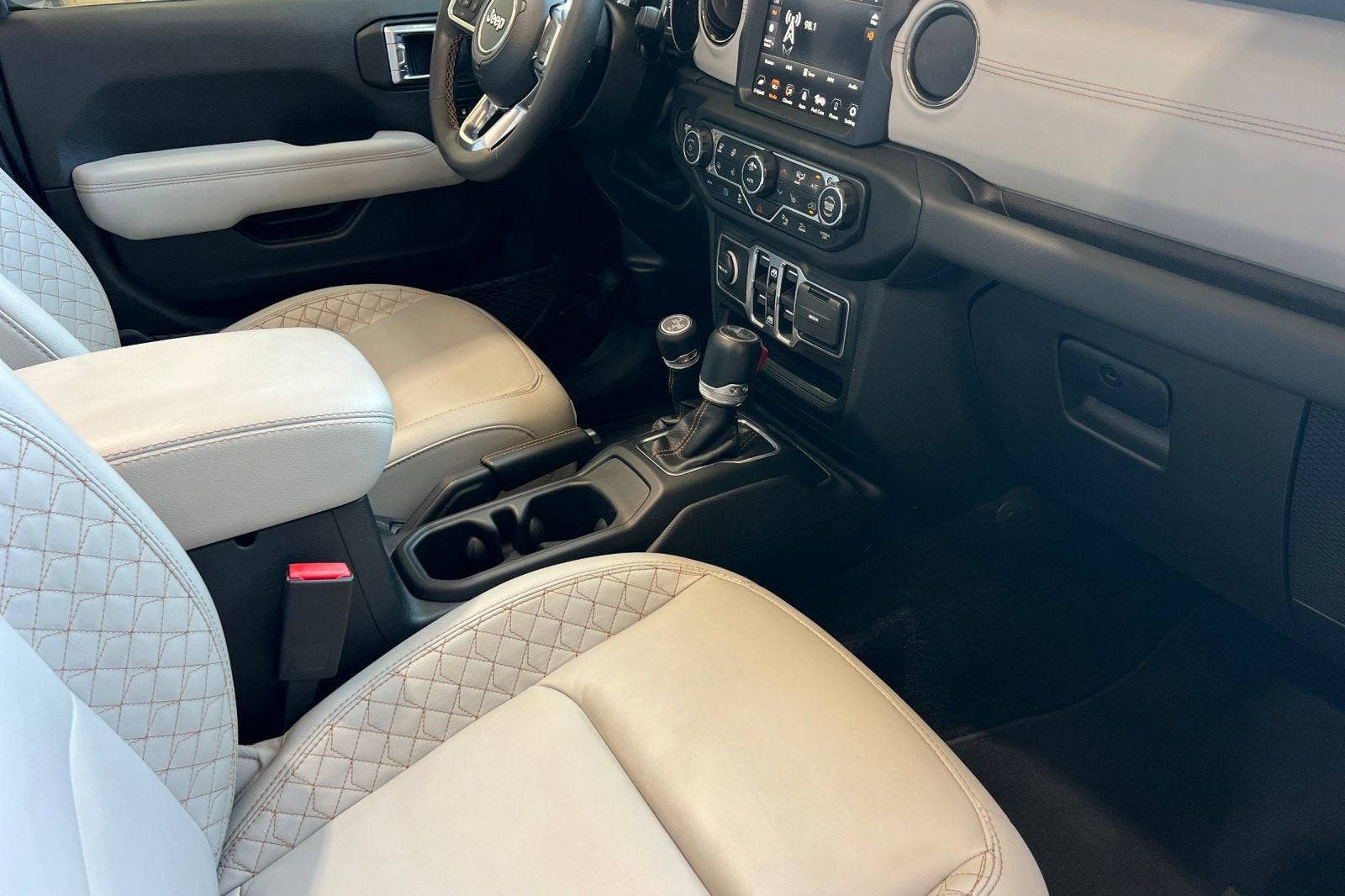 2023 Jeep Wrangler 4xe Sahara High Altitude