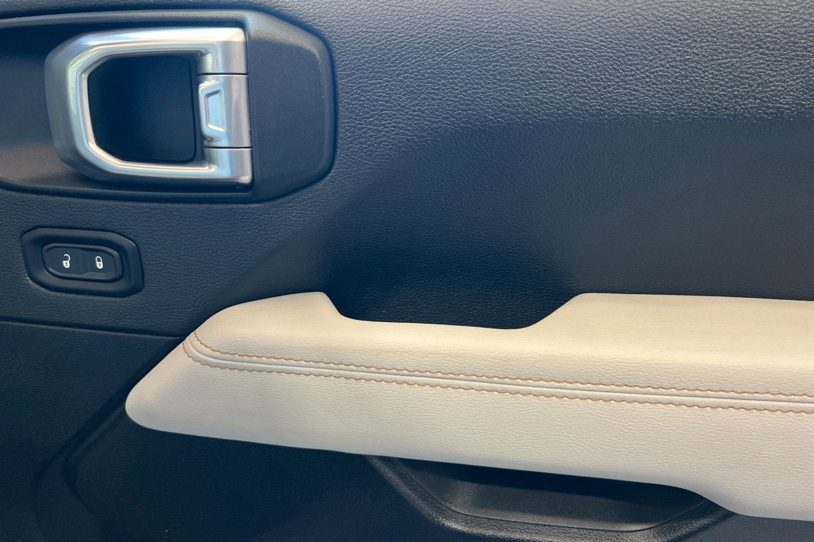 2023 Jeep Wrangler 4xe Sahara High Altitude