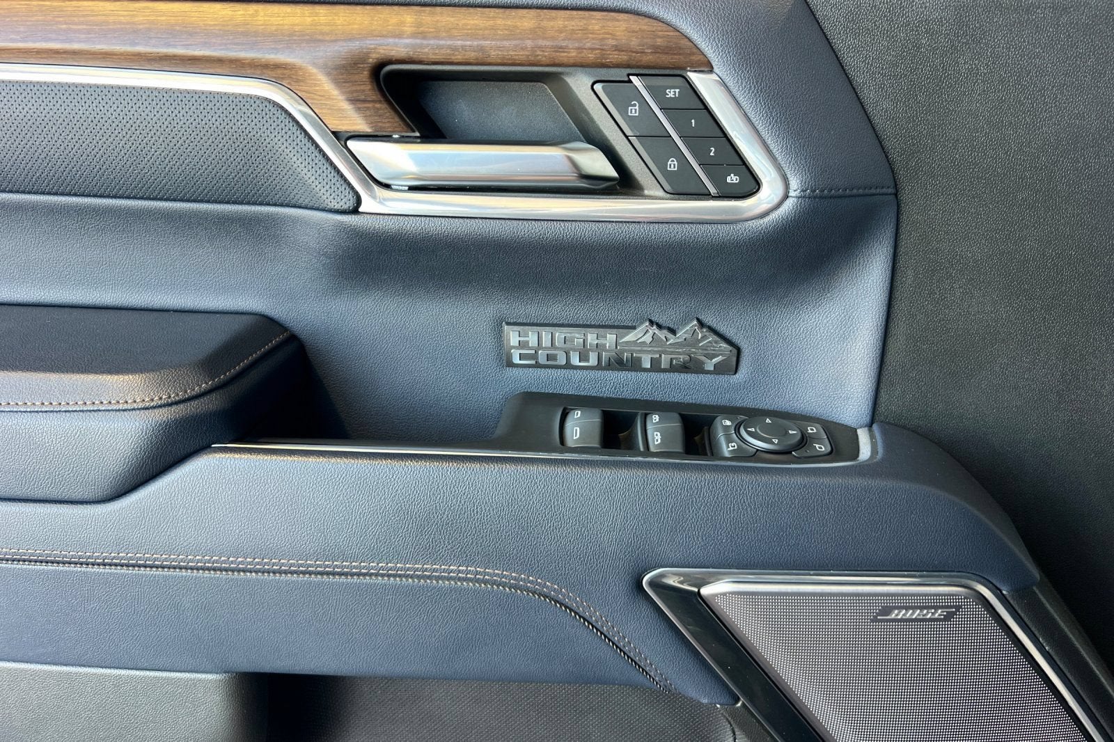 2023 Chevrolet Silverado 1500 High Country