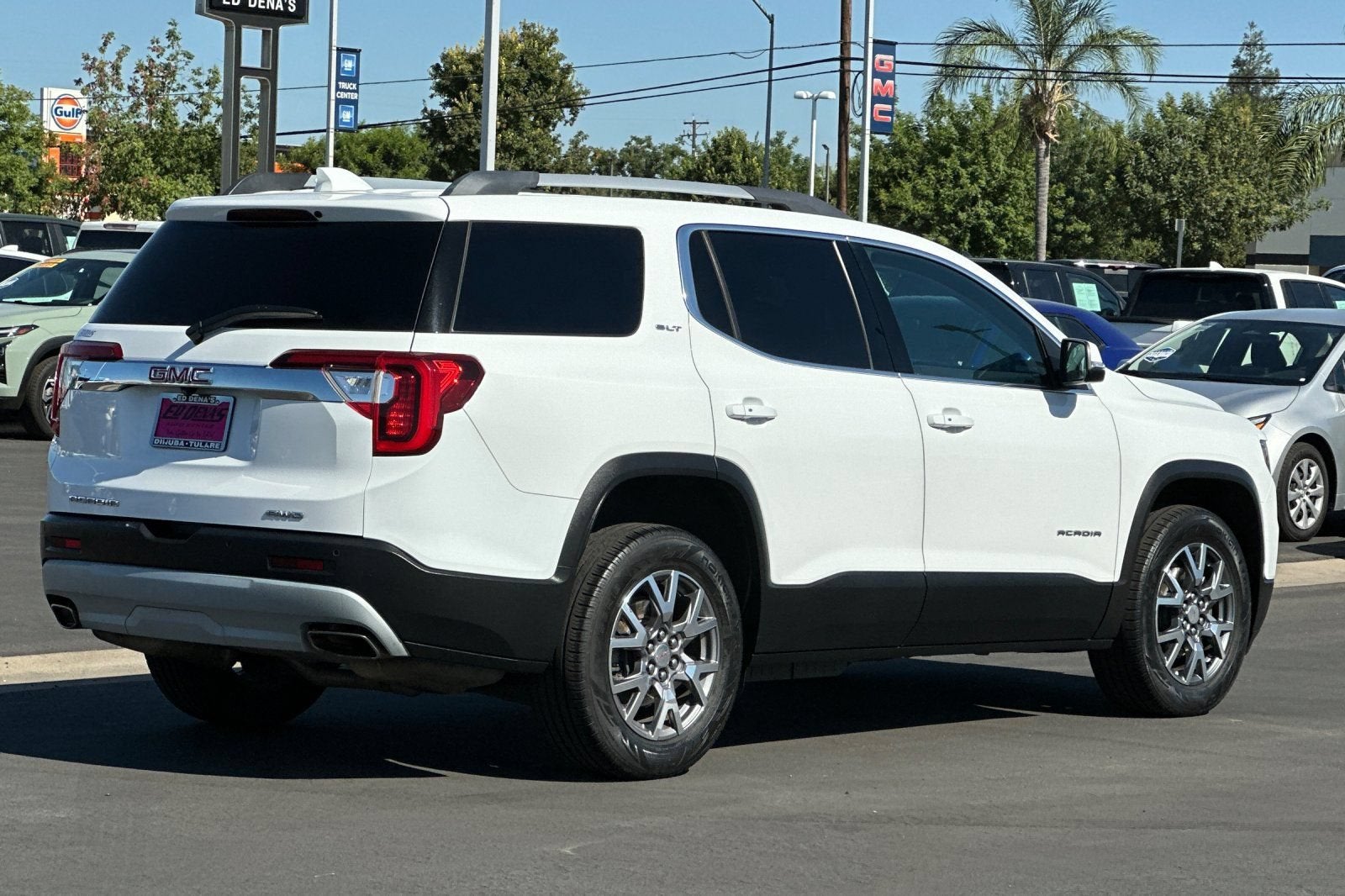 2020 GMC Acadia SLT