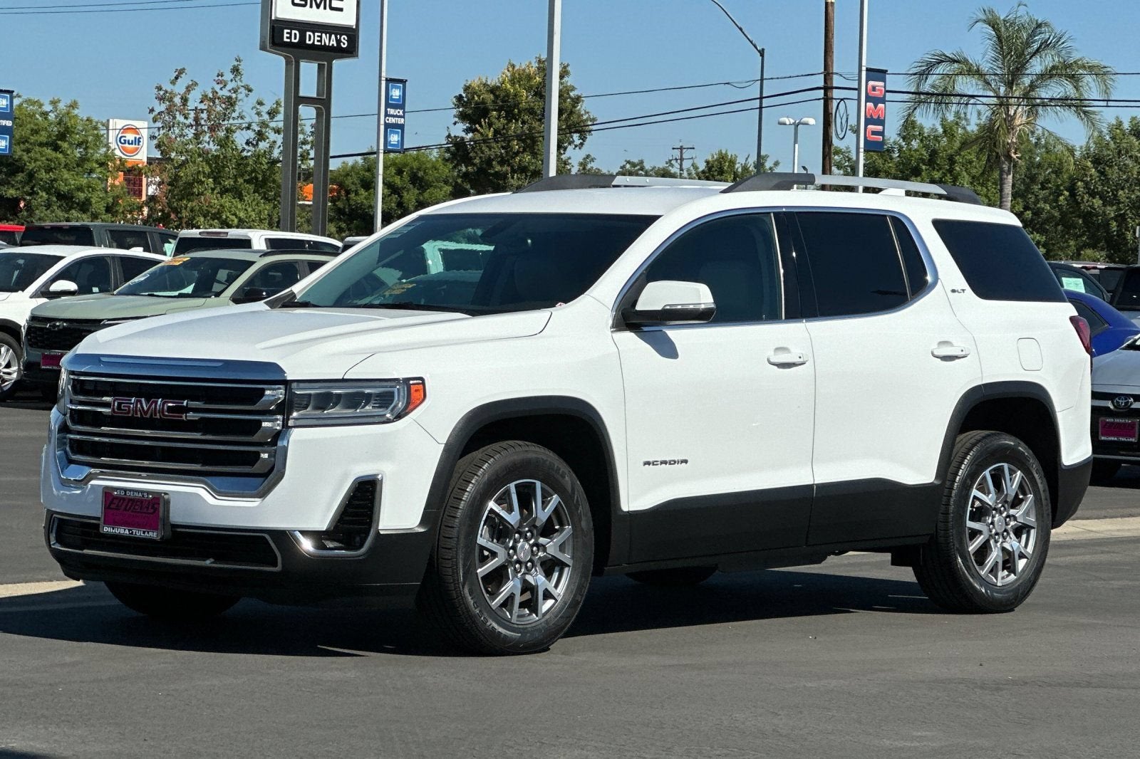 2020 GMC Acadia SLT