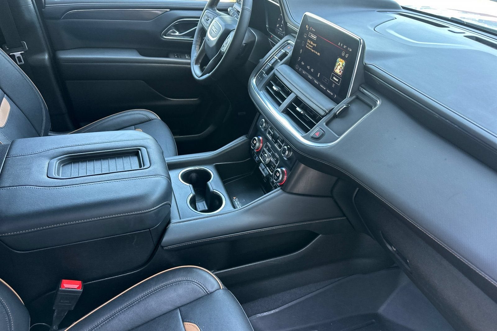 2023 GMC Yukon XL AT4