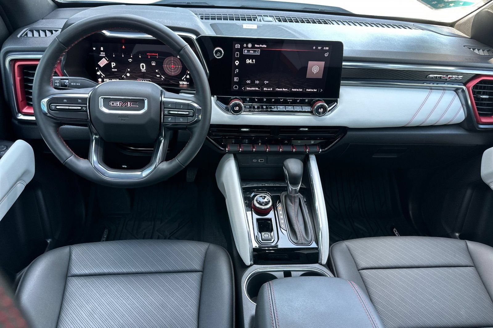 2024 GMC Canyon AT4X