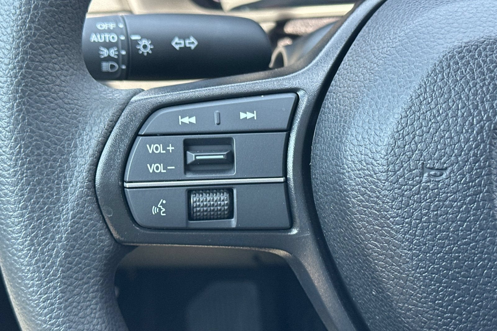 2025 Honda Accord SE - Photo 29