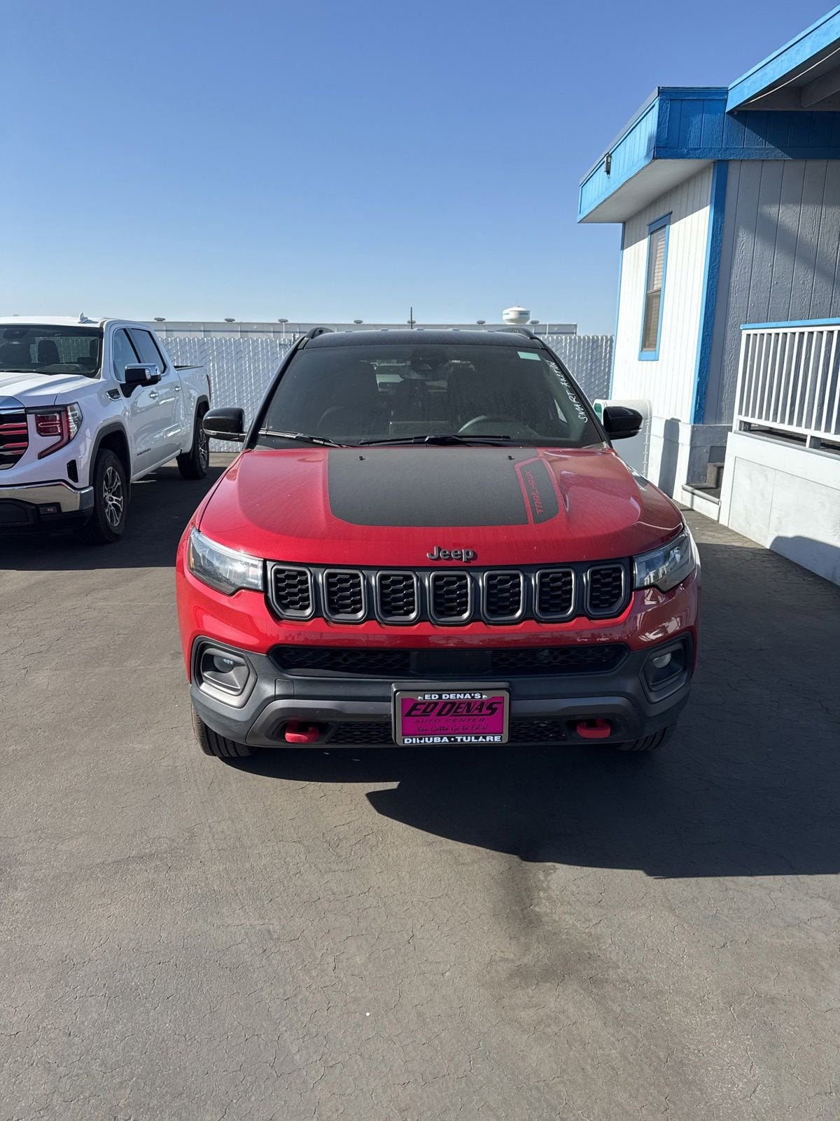 2025 Jeep Compass Trailhawk