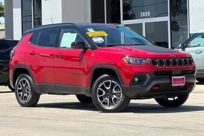 2025 Jeep Compass Trailhawk