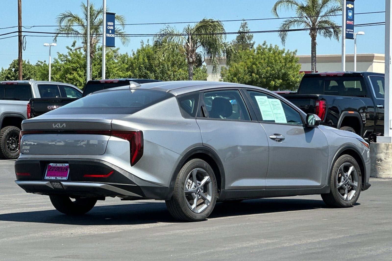 2025 Kia K4 LXS
