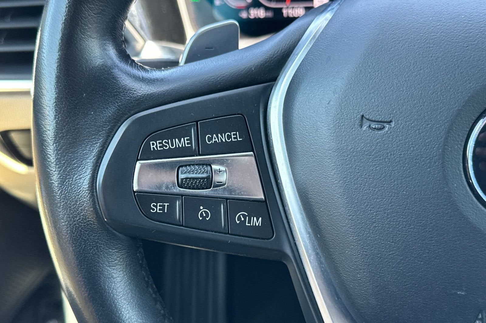 2022 BMW 3 Series 330i