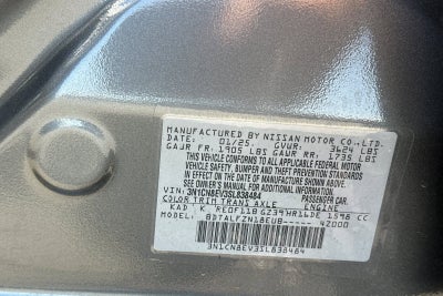 2025 Nissan Versa SV