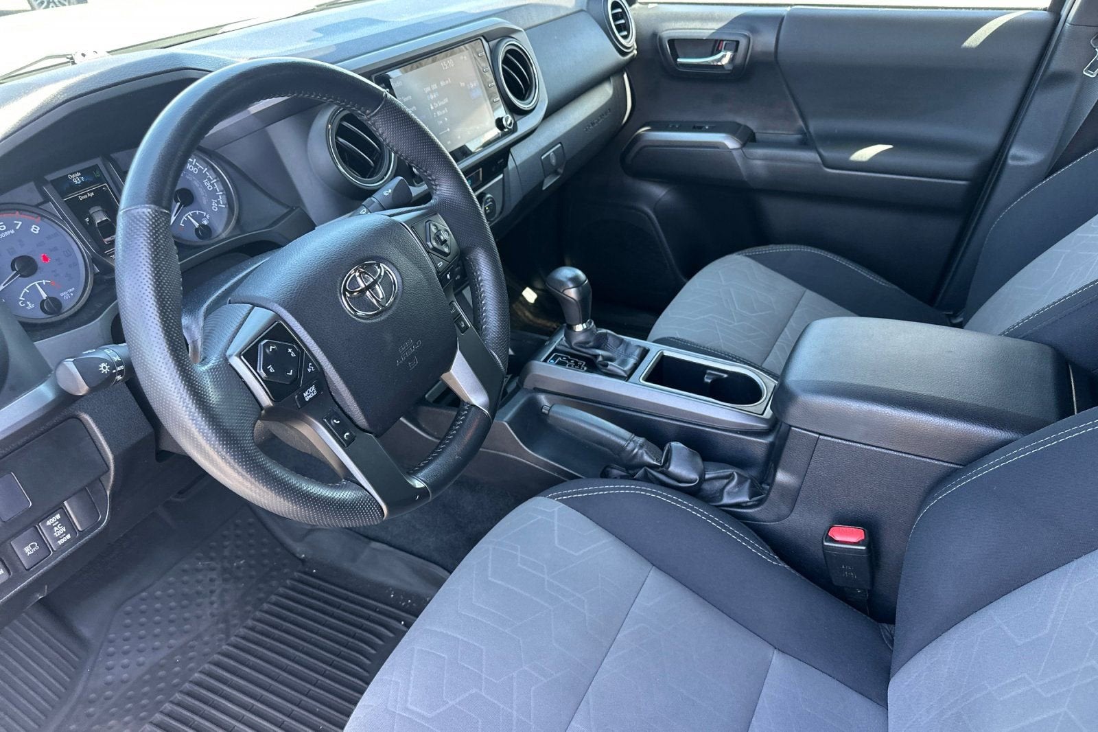 2021 Toyota Tacoma 4WD SR5