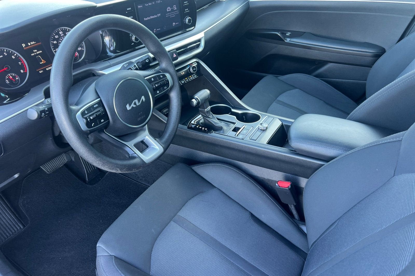 2023 Kia K5 LXS