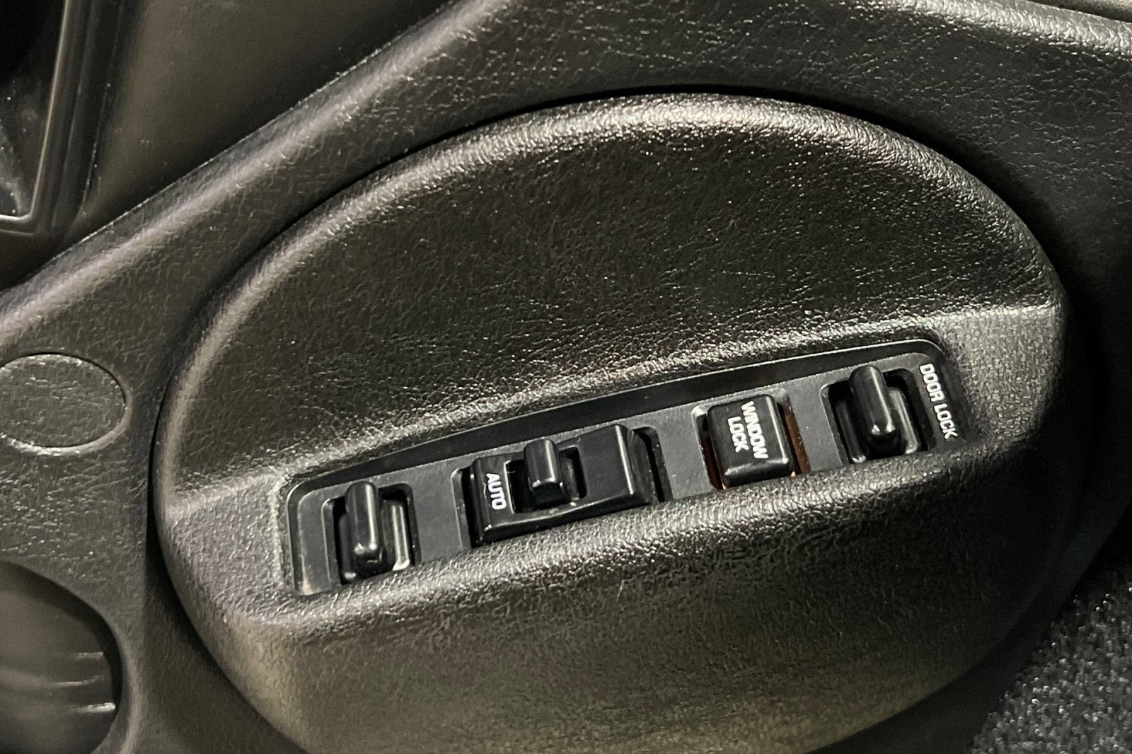 1986 Toyota MR2 2dr Coupe 5-Spd