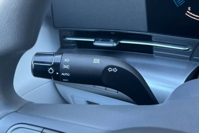2025 Hyundai Kona SE