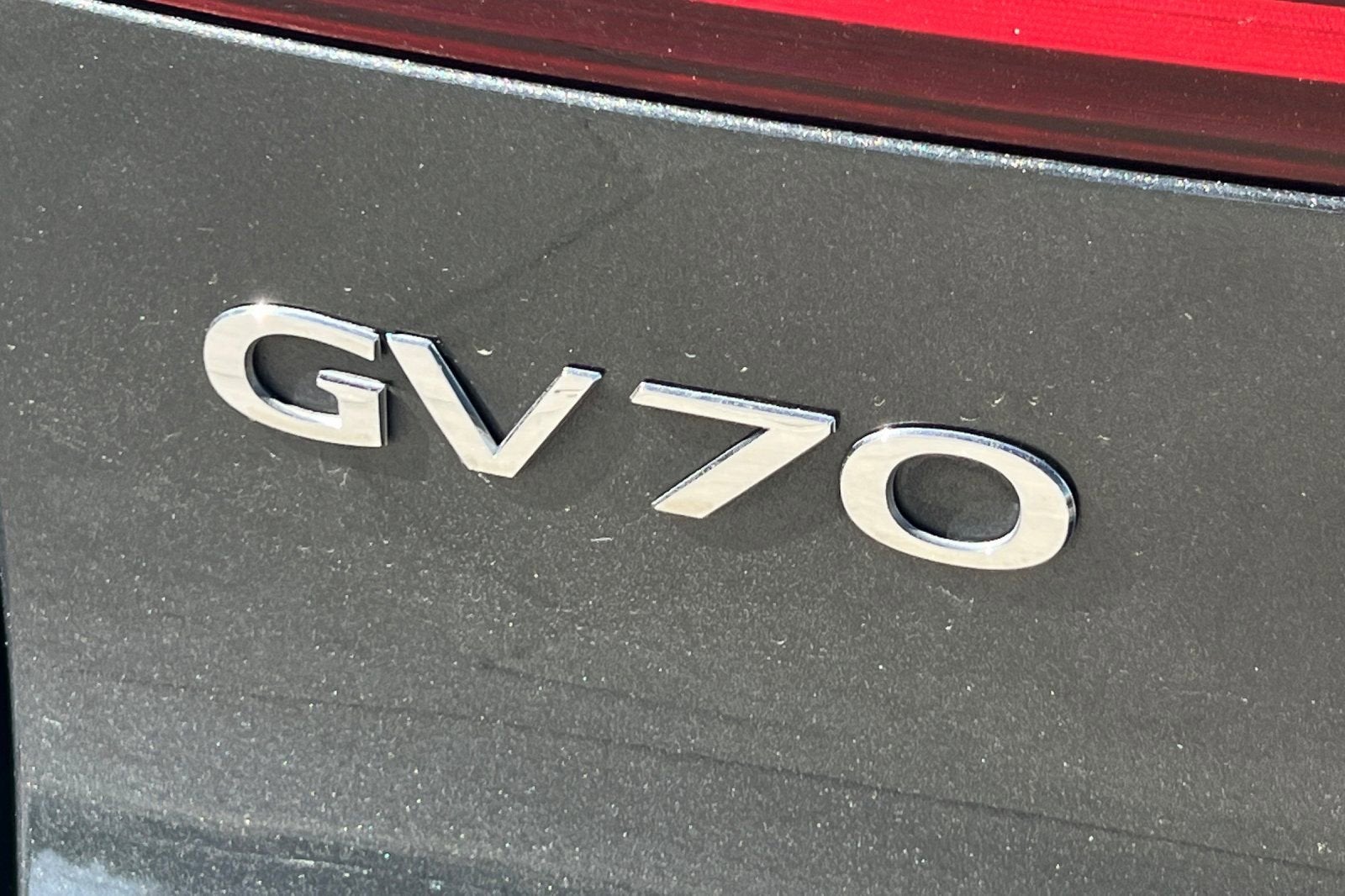 2025 Genesis GV70 2.5T