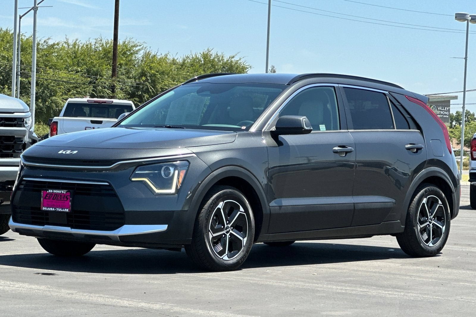 2023 Kia Niro EX