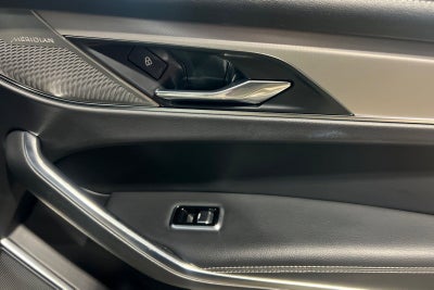 2025 Jaguar F-PACE R-Dynamic S