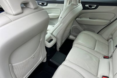 2021 Volvo XC60 Inscription Expression