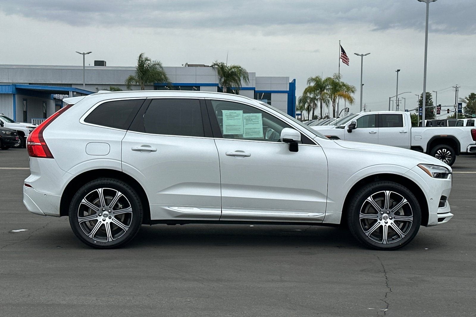 2021 Volvo XC60 Inscription Expression