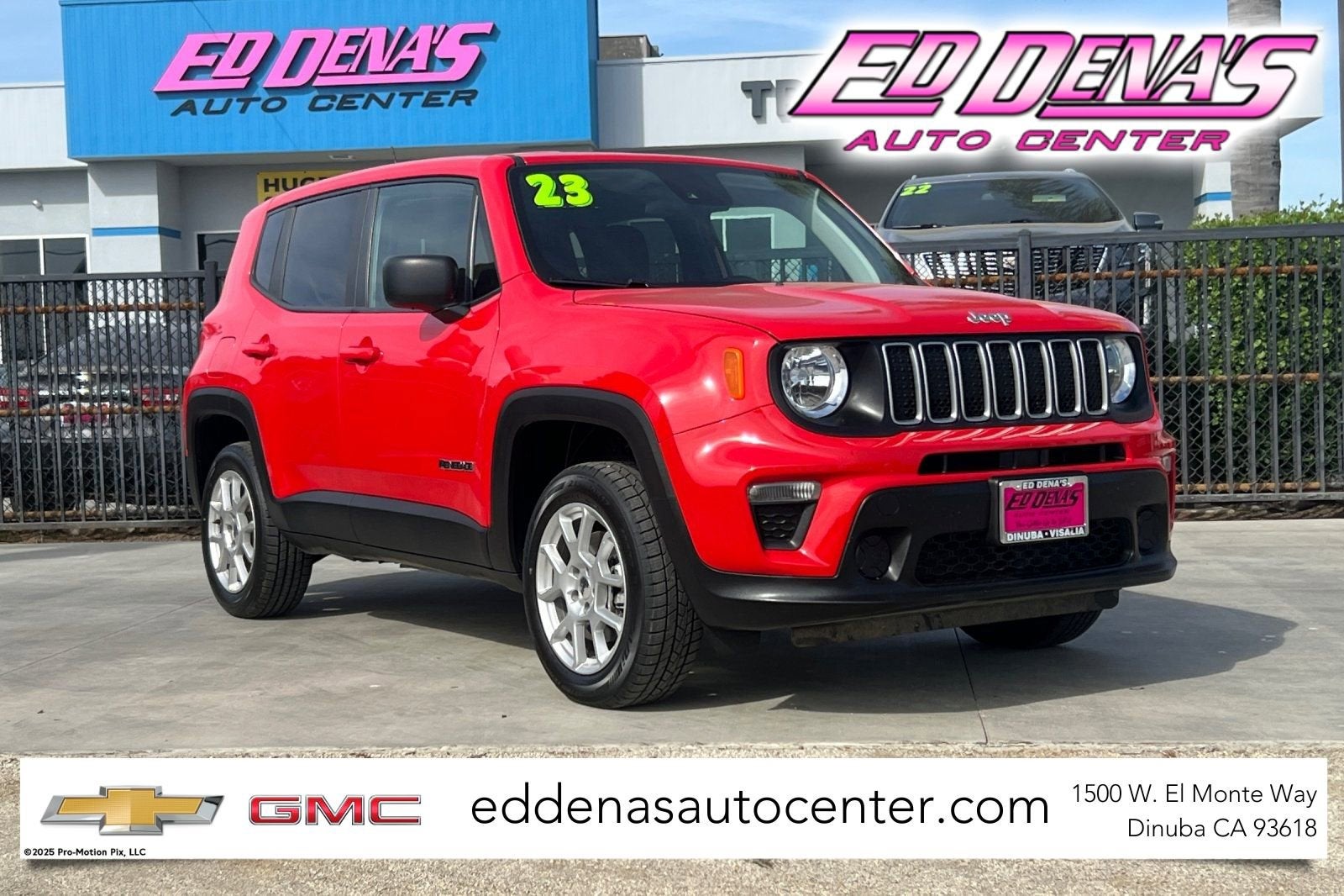 2023 Jeep Renegade Latitude 4x4's photo