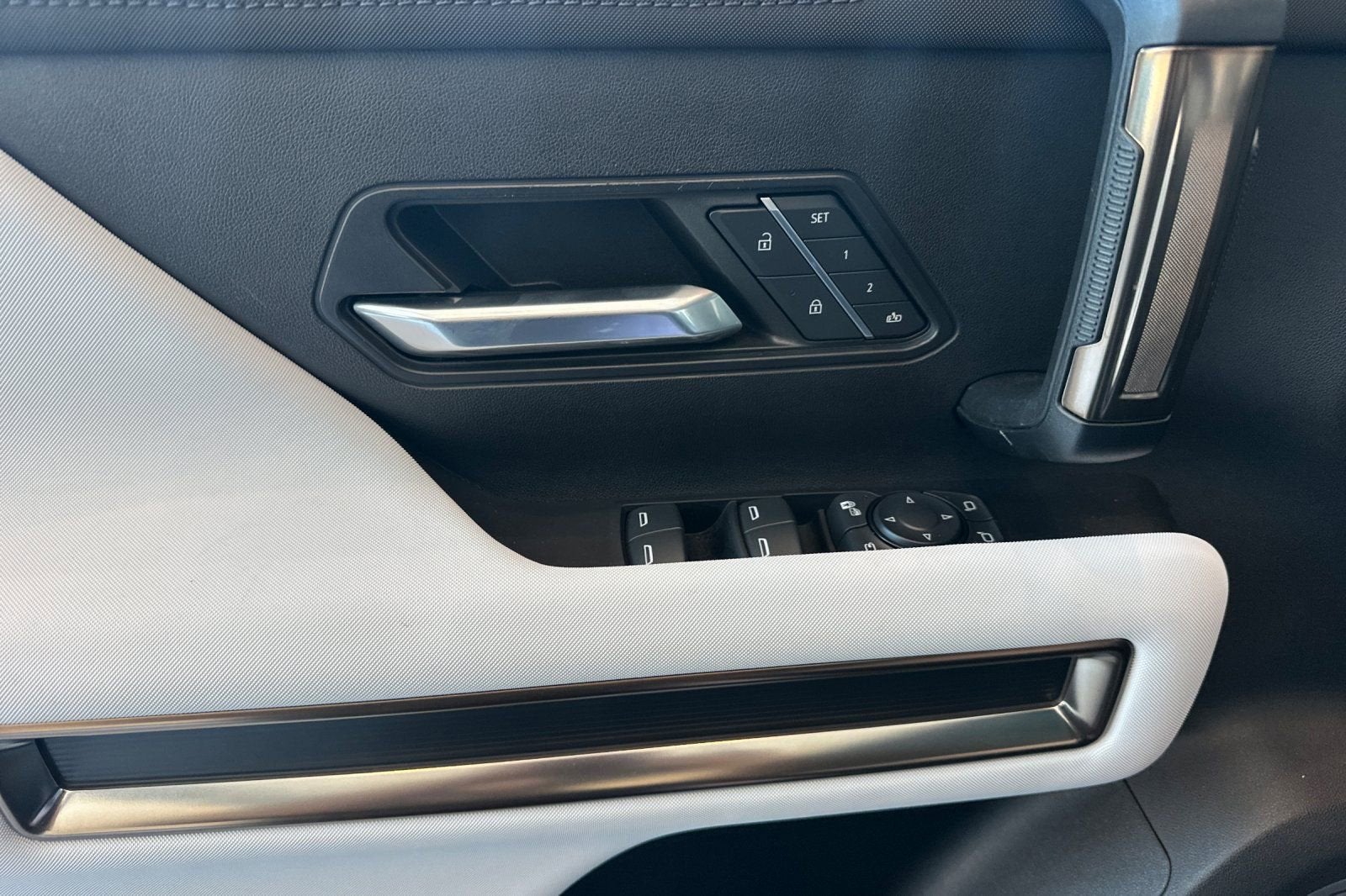 2024 GMC HUMMER EV SUV 3X OMEGA LIMITED EDITION