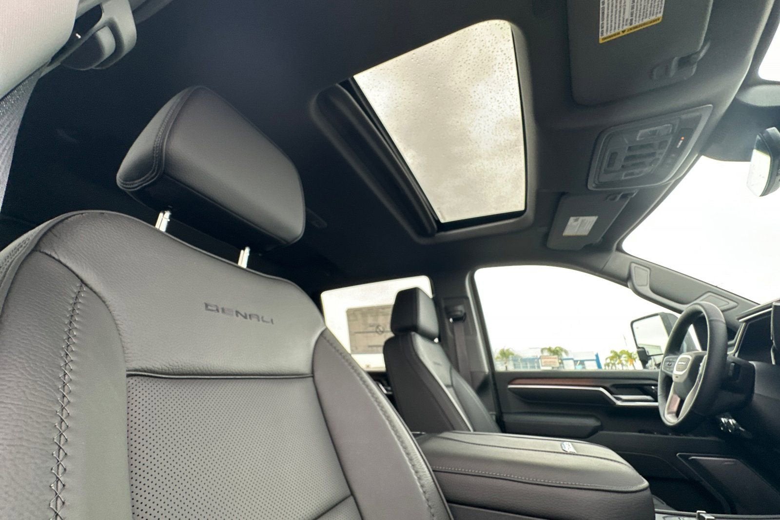 2026 GMC Sierra 2500HD Denali - Photo 18