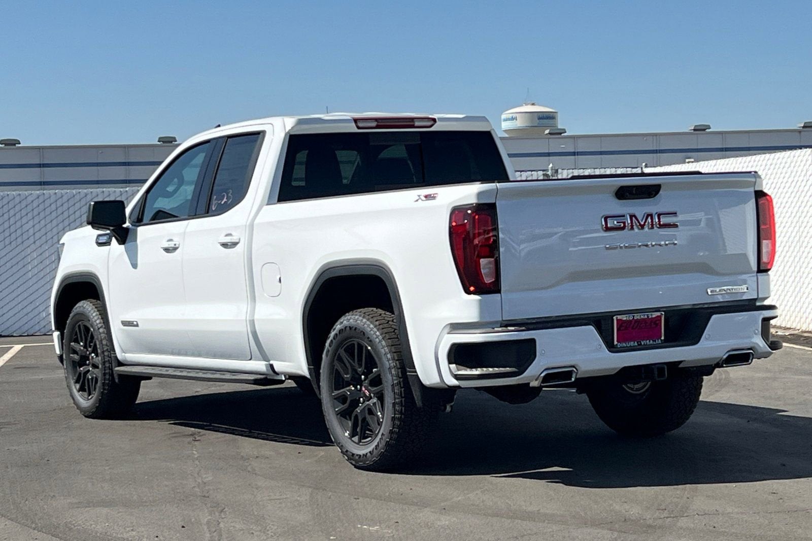 2025 GMC Sierra 1500 Elevation - Photo 7